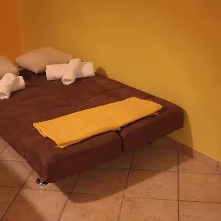 Apartament Sweet 5 Min From Towncenter Naxos City